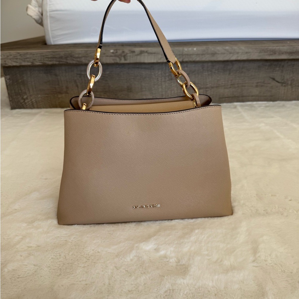 Michael Kors Classic Tan Satchel, Shoulder Bag Crossbody, Holiday Gifts for Her